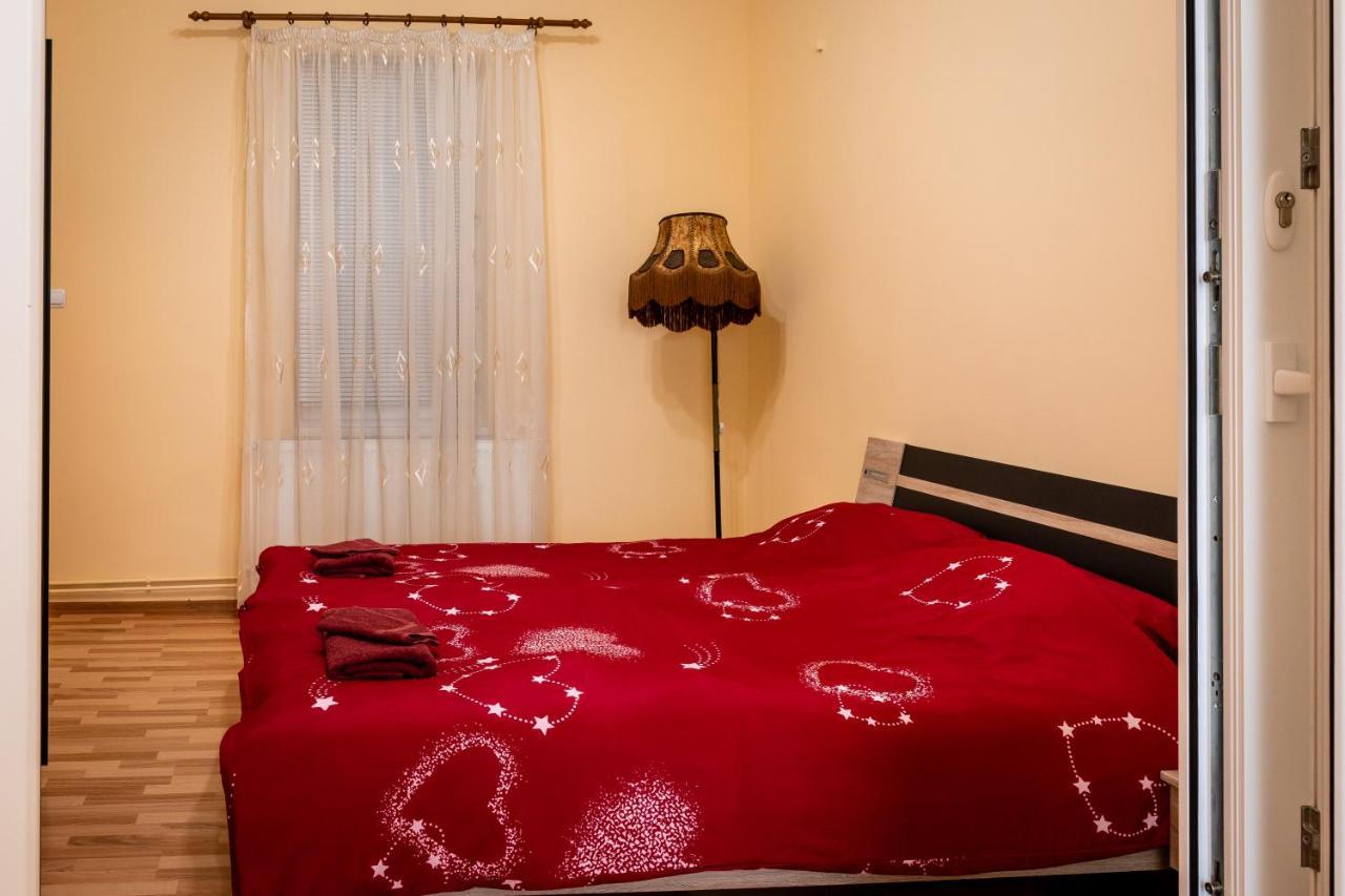 Casa Max Apartman Temesvár Kültér fotó