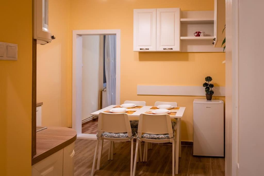 Casa Max Apartman Temesvár Kültér fotó